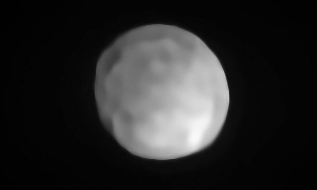 Η «Υγεία» είναι πλέον ο μικρότερος νάνος πλανήτης στο ηλιακό μας σύστημα (vids)