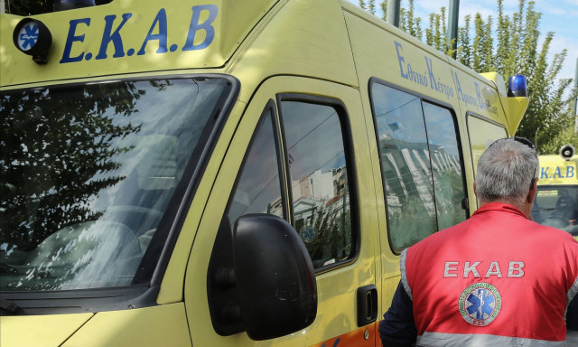 Σοκ στην Ιεράπετρα: Μαθητής έσυρε τη δασκάλα από τα μαλλιά - Την έστειλε στο νοσοκομείο