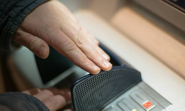 Gov't expects second wave of charge reductions by systemic banks, Georgiadis says