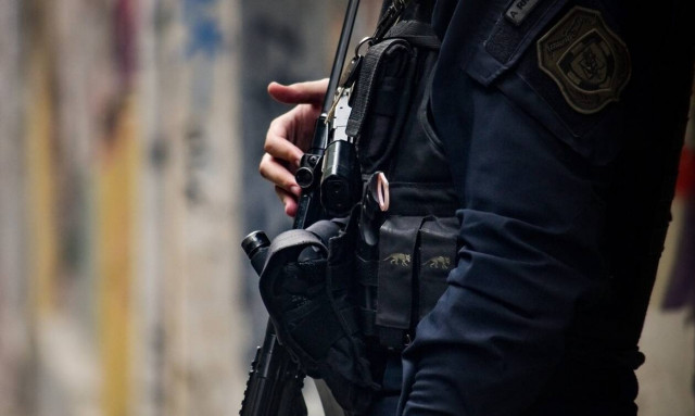 Μία σύλληψη για τις επιθέσεις κατά αστυνομικών στην περιοχή των Εξαρχείων