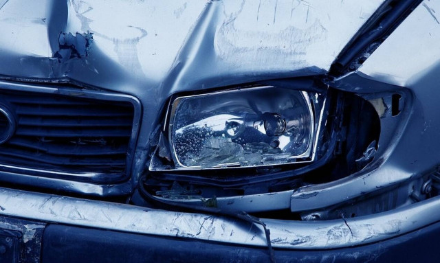 Τραγικός απολογισμός: 17 νεκροί και 694 τραυματίες σε τροχαία τον Οκτώβριο 