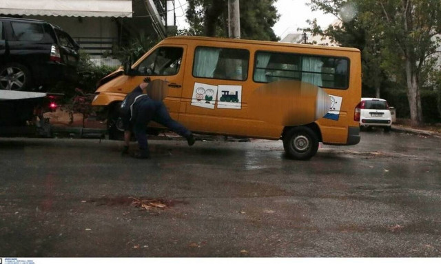 Βούλα: Βίντεο ντοκουμέντο από το ατύχημα με το σχολικό – Δύο παιδιά θα παραμείνουν στο νοσοκομείο 