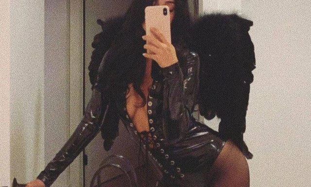 Η Ελληνίδα που φόρεσε το πιο καυτό κοστούμι για το Halloween (pics)