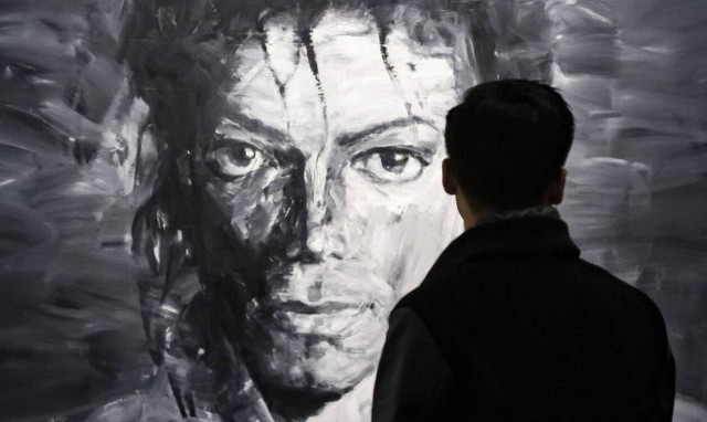 Ανατριχιαστικό: Είναι ίδιος ο Μάικλ Τζάκσον - Του ζητούν να κάνει τεστ DNA (pics)