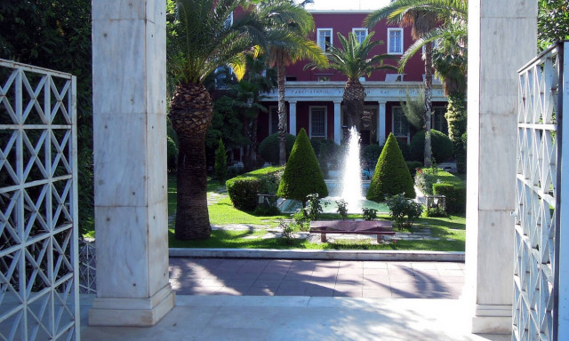 Μεγάλες αλλαγές στα Πανεπιστήμια: Με κάρτα η είσοδος των φοιτητών – Πώς θα φυλάσσονται οι σχολές