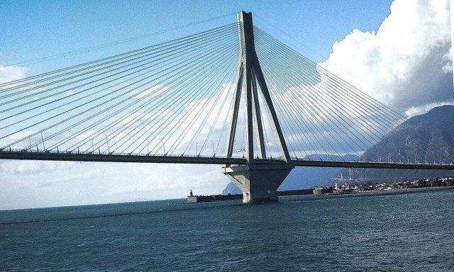 Προσοχή! Κυκλοφοριακές ρυθμίσεις στη γέφυρα Ρίου- Αντιρίου - Δείτε μέχρι πότε