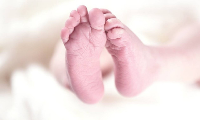 Ντροπή: Εγκατέλειψαν το μωράκι τους στο νοσοκομείο γιατί… έπασχε από σπάνια ασθένεια