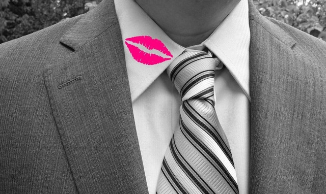 Εύβοια: Νόμιζε ότι την «κεράτωνε» - Πήγε σπίτι του και... δεν φαντάζεστε τι ακολούθησε