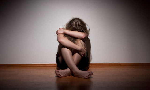 Συγκλονίζει γνωστή ηθοποιός: «Δέχτηκα σεξουαλική παρενόχληση στα 12» (pics)