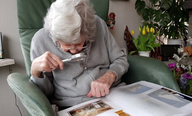 «Έριξε» το διαδίκτυο η γιαγιά: Το τρελό κόλπο στην κουζίνα που θα σας αφήσει άφωνους