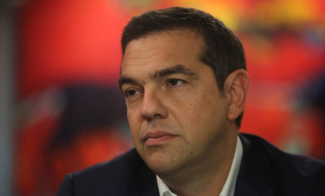 Tsipras accuses gov't of planning irregular mass hirings at PPC