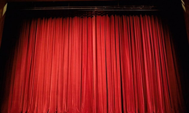 ΣΟΚ: Στη φυλακή 27χρονος ηθοποιός – Συνελήφθη για κακοποίηση της φιλενάδας του