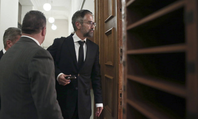 Φρουζής: Η κουβέντα με την Τουλουπάκη ήταν για να της δώσω πολιτικούς