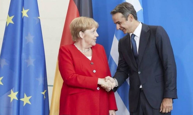 Τηλεφωνική επικοινωνία Μητσοτάκη – Μέρκελ για το προσφυγικό