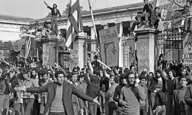 Επέτειος της εξέγερσης του Πολυτεχνείου - Η νίκη στη μάχη με τον φασισμό (pics+vid)