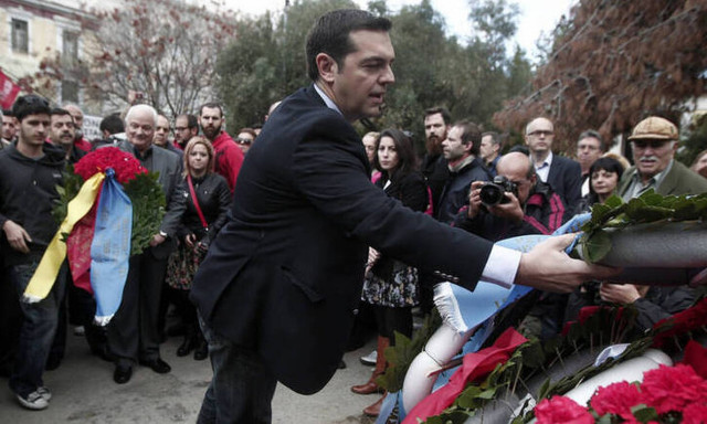 Ο Τσίπρας στην πορεία του Πολυτεχνείου: «Θα είμαστε εκεί για να στείλουμε μήνυμα αντίστασης»