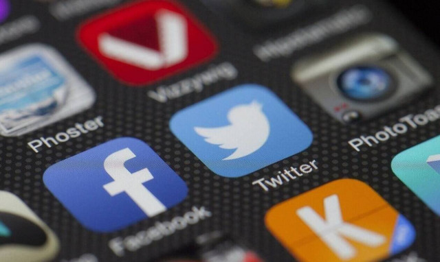 «Βόμβα» από το Facebook: Η μεγάλη αλλαγή (pics)