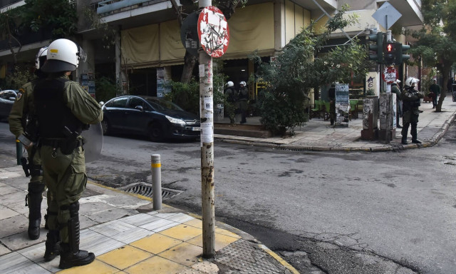 Two arrested during police operation in Exarchia apartment building