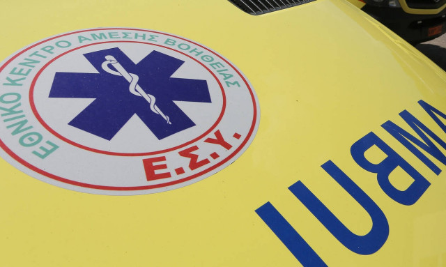 Εύβοια: Σε κρίσιμη κατάσταση 26χρονος μετά από τροχαίο