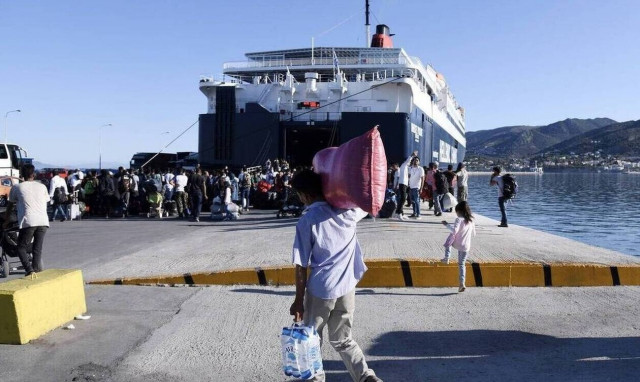 Στο Πειραιά κατέπλευσαν δύο πλοία με 179 πρόσφυγες και μετανάστες από το Ανατολικό Αιγαίο