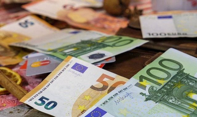 Φορολογικός οδηγός: Αυτές οι δαπάνες μετρούν για να μην πληρώσετε έξτρα φόρο