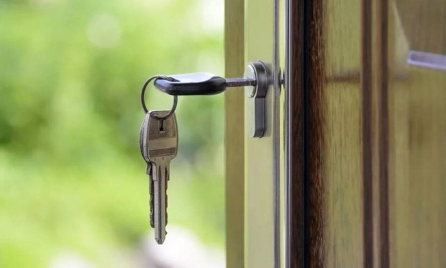 Τραγωδία στη Ρουμανία: Δυο παιδιά και μια γυναίκα έχασαν τη ζωή τους από επιχείρηση μυοκτονίας