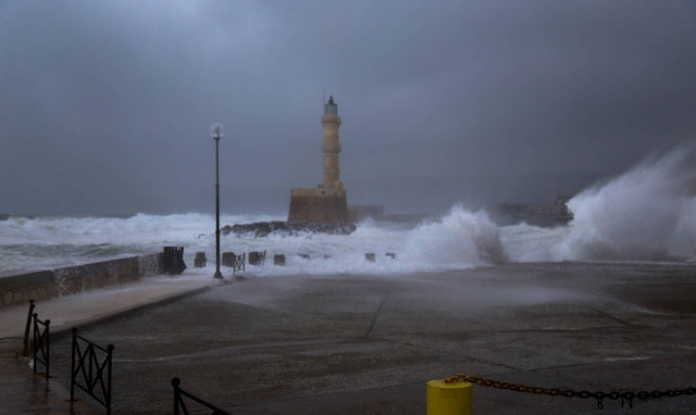Καιρός: Κακοκαιρία θα «χτυπήσει» τη χώρα τις επόμενες ώρες - Ποιες περιοχές θα πλήξει (Χάρτες)
