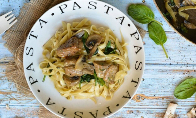 Η συνταγή της ημέρας: Ταλιατέλες με χοιρινό