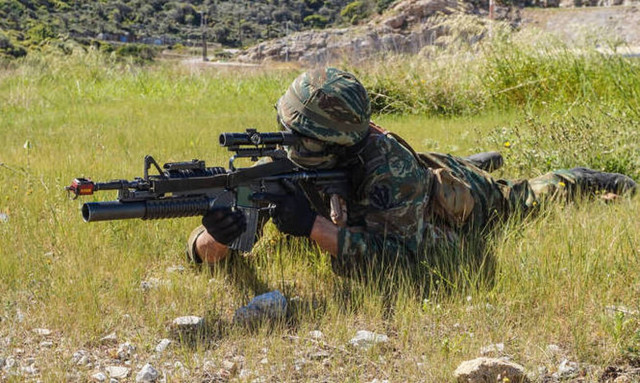 Ένοπλες δυνάμεις: Έρχονται 2.000 πρoσλήψεις οπλιτών 