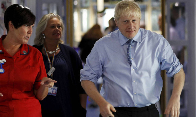 Νέα δημοσκόπηση στη Βρετανία: Ποια είναι η διαφορά Συντηρητικών - Εργατικών