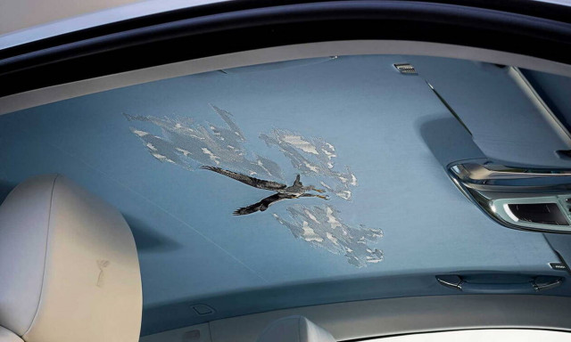 Σε ποιον ουρανό υπάρχει ένα γεράκι από 250.000 βελονιές;