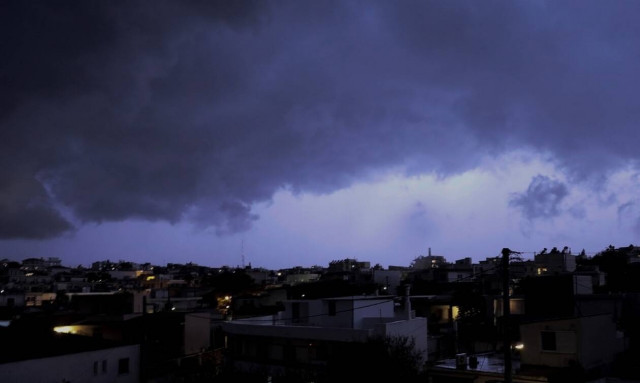 Ο καιρός σήμερα, Κυριακή 24 Νοεμβρίου - Πού βρέχει τώρα