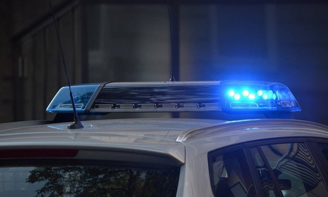 Απίστευτο: Σε διαθεσιμότητα αξιωματικός - Πήρε κρατούμενο από το τμήμα και τον επέστρεψε το πρωί