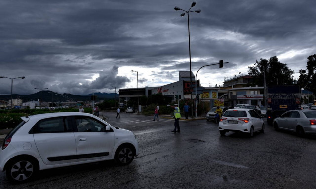ΓΓΠΠ: Έκκληση στους κατοίκους της Αττικής να αποφύγουν τις μετακινήσεις λόγω κακοκαιρίας