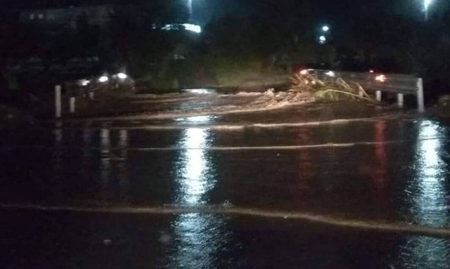 Τραγωδία στη Ρόδο: Νεκρή 75χρονη από την κακοκαιρία (pics+vids)