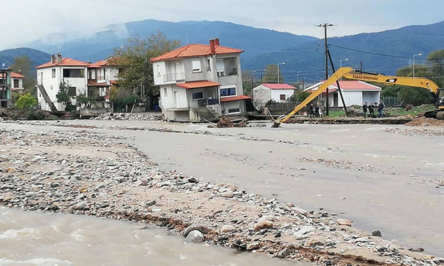 Κακοκαιρία «Γηρυόνης»: Σοβαρές ζημιές στην Ολυμπιάδα Χαλκιδικής λόγω βροχόπτωσης (pics)