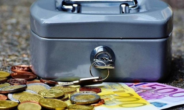 Φορολογικό νομοσχέδιο 2019: Νέα έκπτωση φόρου για τις οικογένειες -Τι θα ισχύσει για πολύτεκνους  