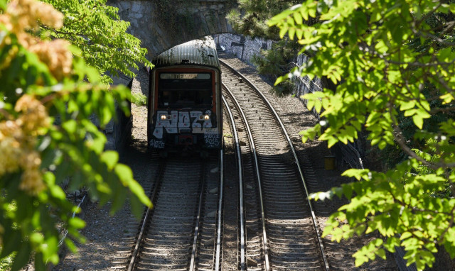 Συναγερμός στον ΗΣΑΠ: Γιατί σταμάτησαν τα δρομολόγια