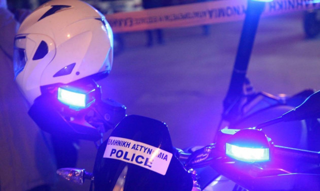 Συναγερμός στο κέντρο της Αθήνας: Εμπρηστική επίθεση σε ΑΤΜ στη λεωφόρο Αλεξάνδρας