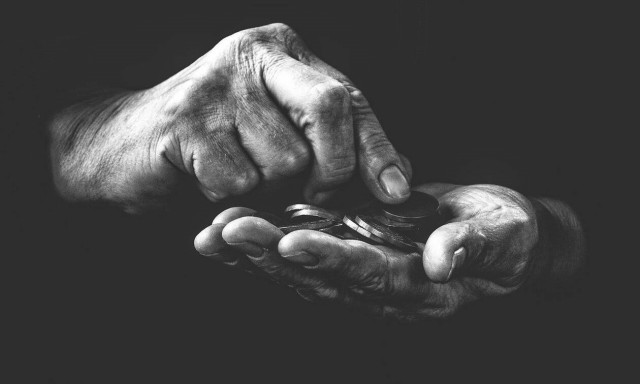 Ζητούν πίσω 27,6 εκατ. ευρώ από χιλιάδες συνταξιούχους λόγω… λάθους!