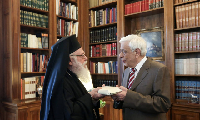 Σεισμός Αλβανία: Επικοινωνία Παυλόπουλου-Αρχιεπίσκοπου Αναστάσιου -«Είμαστε δίπλα σας»