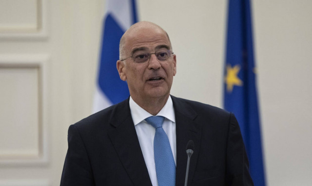 «Συναγερμός» για το «μοίρασμα» της Μεσογείου από Τουρκία – Λιβύη: Ο Δένδιας καλεί τον Τούρκο πρέσβη