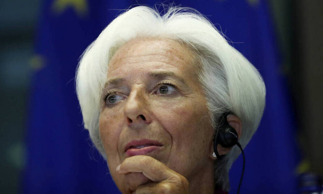 «Μπλόκο» της Λαγκάρντ στη μείωση του ορίου χρήσης μετρητών 