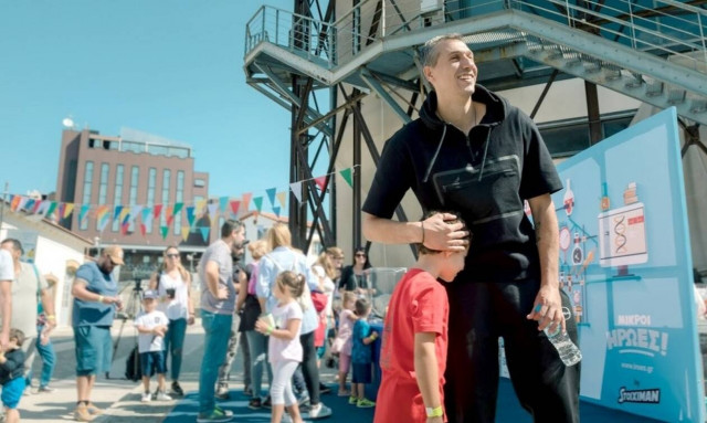 Σαλπάρουν για το επόμενο συναρπαστικό ταξίδι γνώσης και μάθησης οι «Μικροί Ήρωες» της Stoiximan