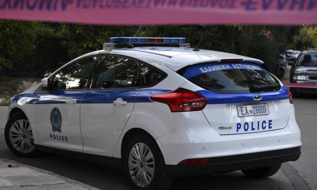 Νύχτα τρόμου για 80χρονη στο Παλαιό Φάληρο: Ληστές την έδεσαν και την απειλούσαν