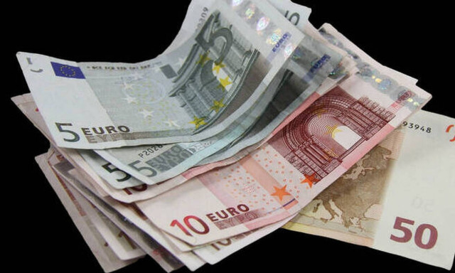 «Βροχή» πληρωμών το Δεκέμβριο - Ποια επιδόματα θα πιστωθούν