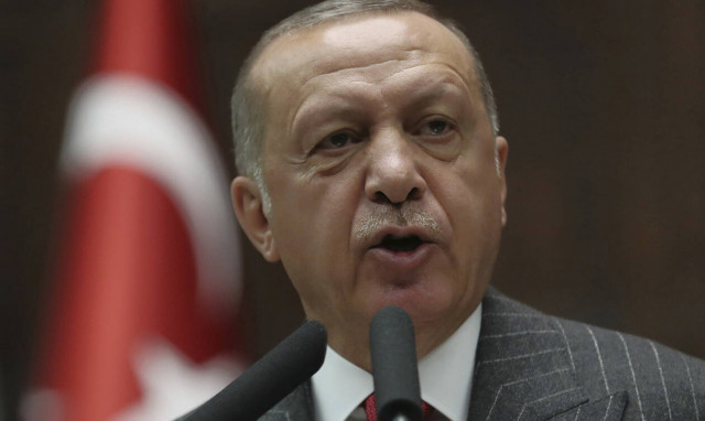 Τραβάει κι άλλο το σχοινί η Άγκυρα: Αμφισβητεί την υφαλοκρηπίδα του Καστελόριζου