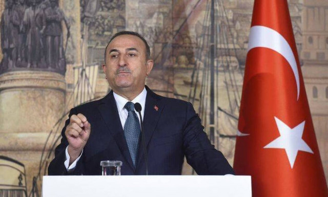 Τσαβούσογλου: Ας με συγχωρέσουν οι Έλληνες φίλοι μας που ακόμη λέω «Μακεδονία»