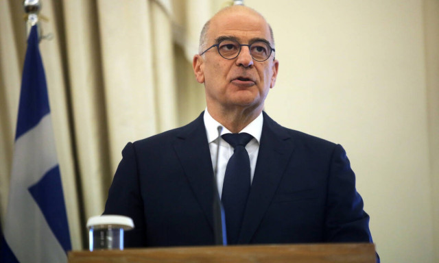 Turkish claims that Greek islands have no continental shelf are unfounded, Dendias says