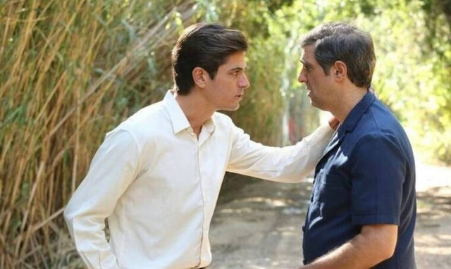 Άγριες Μέλισσες: Η αναπάντεχη επίσκεψη που θα αναστατώσει Μιλτιάδη και Λάμπρο 